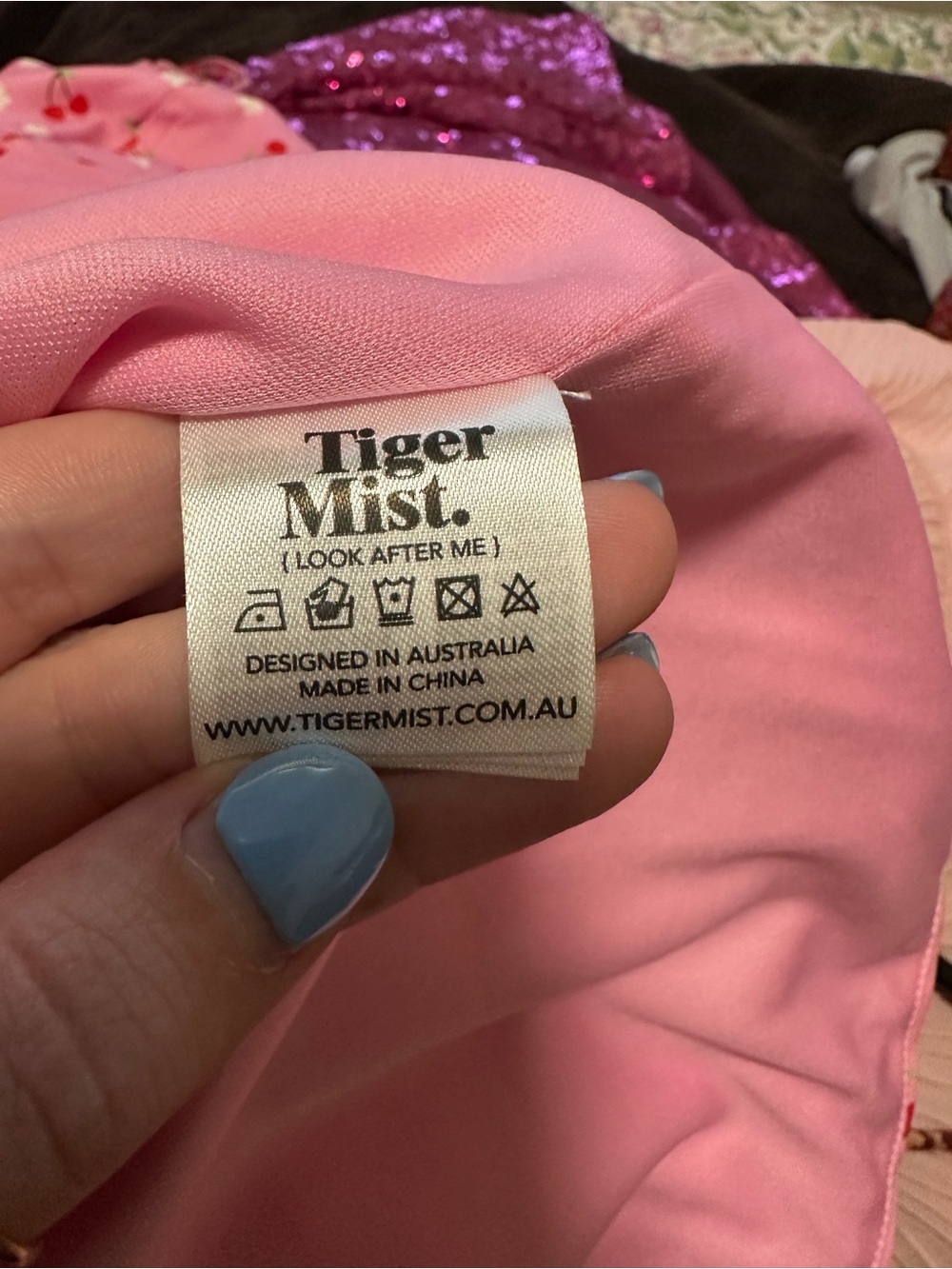 NWT tiger mist Joanie cherry dress size small - Picture 4 of 6
